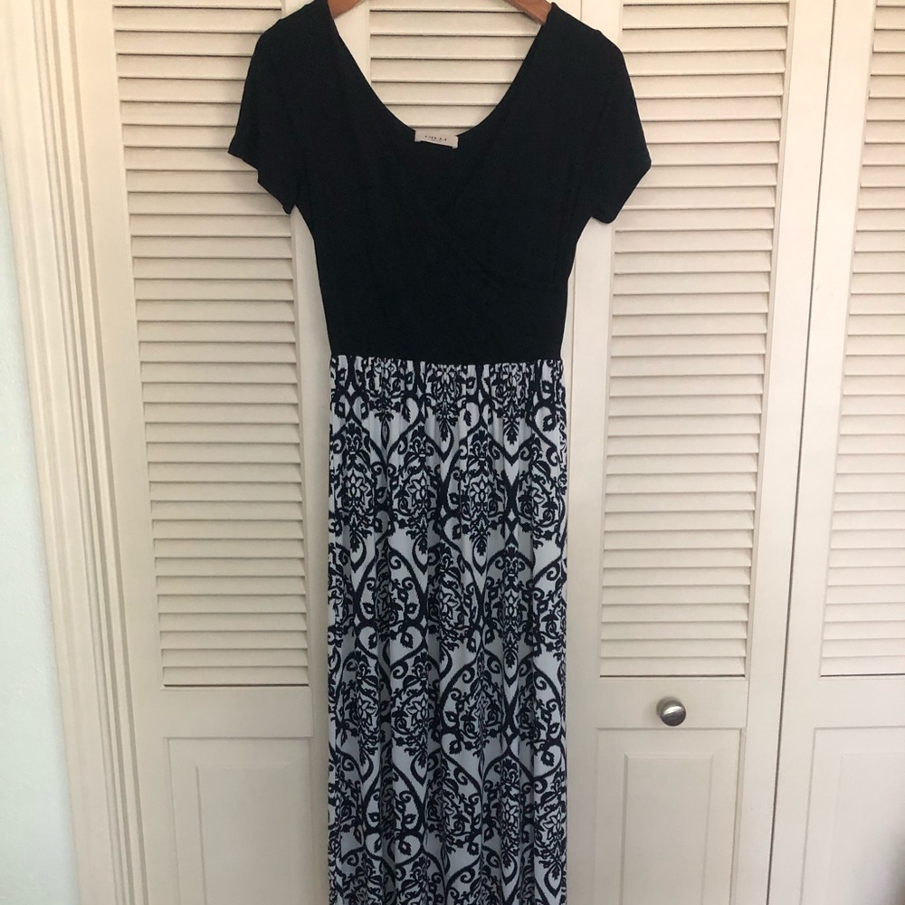 Maxi Dress- S/M